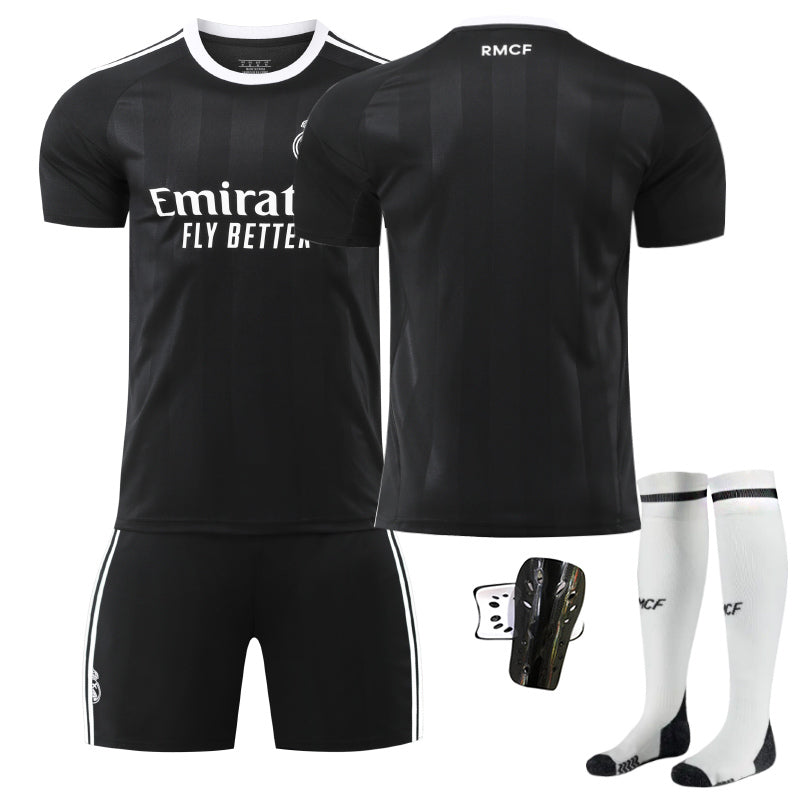 Beakey Real Madrid Black Training Uniform Jersey Soccer Jersey Kids Adult 4Pcs Jersey Kits