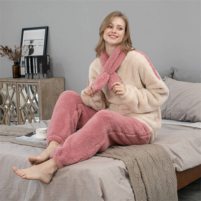 Beakey Womens Thickened Coral Fleece Pajamas Set with Scarf-Beige