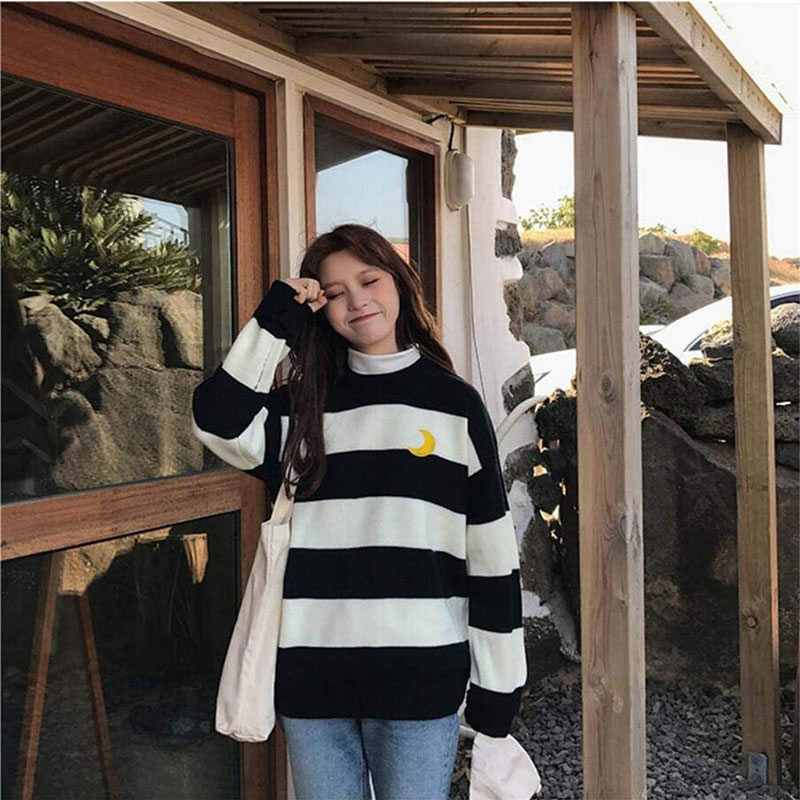 Beakey Womens Kawaii College Style Sweater Contrast Striped Moon Pullover-Black