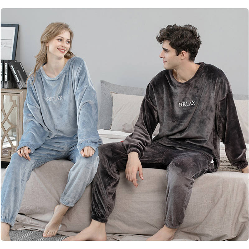 Beakey Crew Neck Flannel Pajamas Set for Women-Haze Blue