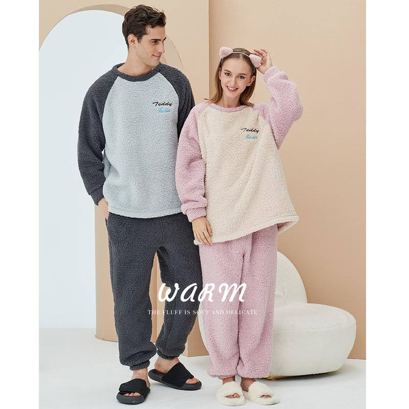 Beakey Crewneck Colorblock Pajamas Set for Couple-Pink