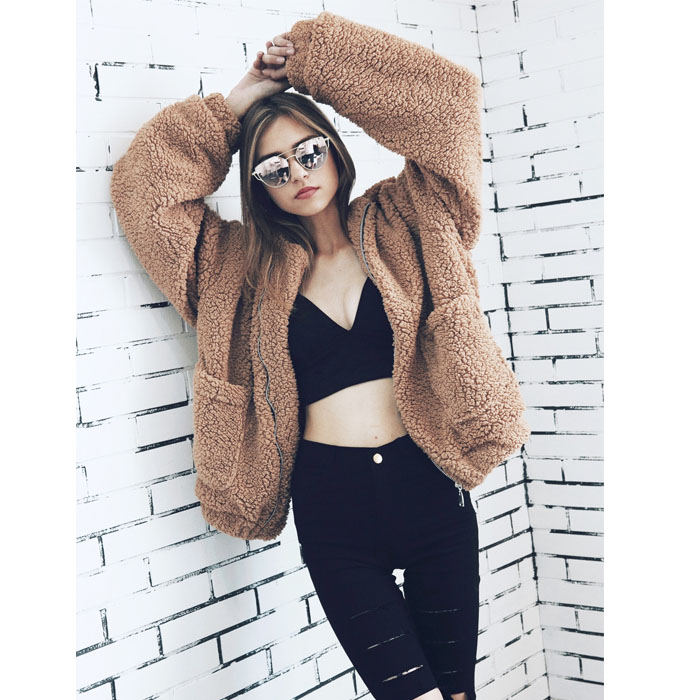 Beakey Women's Lapel Zip Up Coat Faux Shearling Shaggy Oversized  Jacket Warm Winter-Beige-T0647