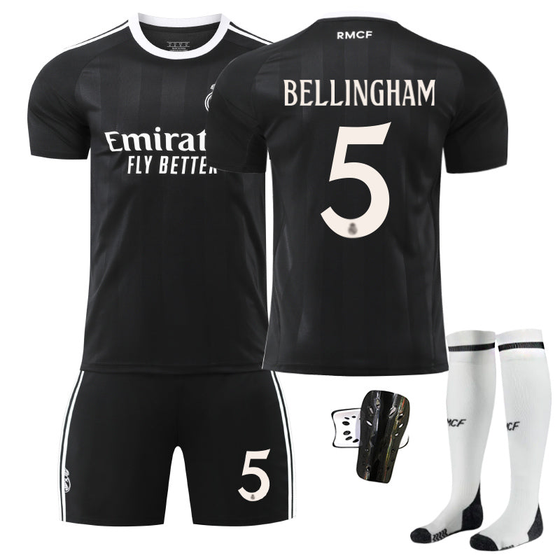 Beakey Real Madrid Black Training Uniform Jersey BELLINGHAM #5 Soccer Jersey Kids Adult 4Pcs Jersey Kits