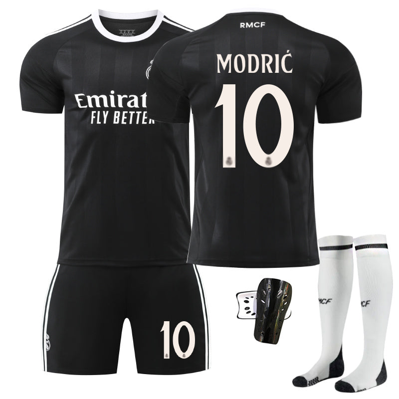 Beakey Real Madrid Black Training Uniform Jersey MODRIC #10 Soccer Jersey Kids Adult 4Pcs Jersey Kits